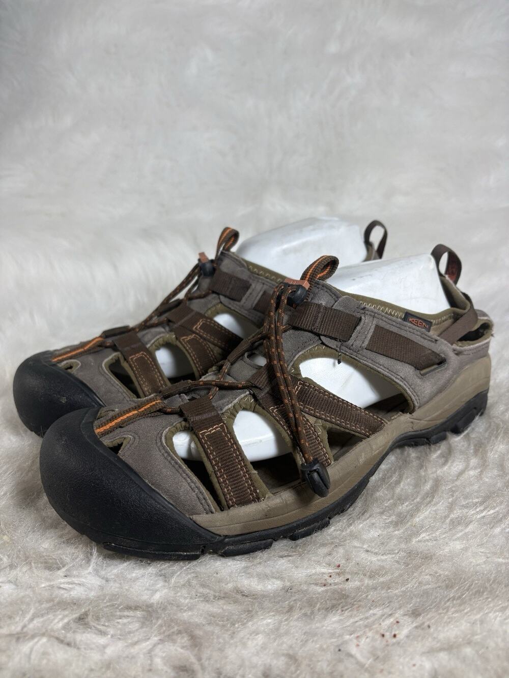 KEEN Owyhee Men’s Size 11 Brown 1002165 Closed Toe Hiking Water Sandals